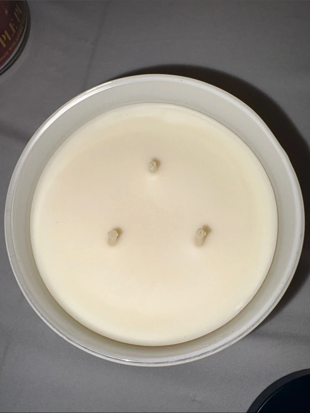 Bath & Body Works White Barn candle 14.5 oz 3 wick new Capri Waves